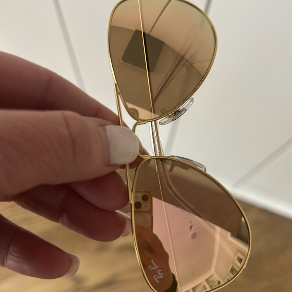 Ray-Ban Gold Aviator Sunglasses Junior size with case - Picture 3 of 3